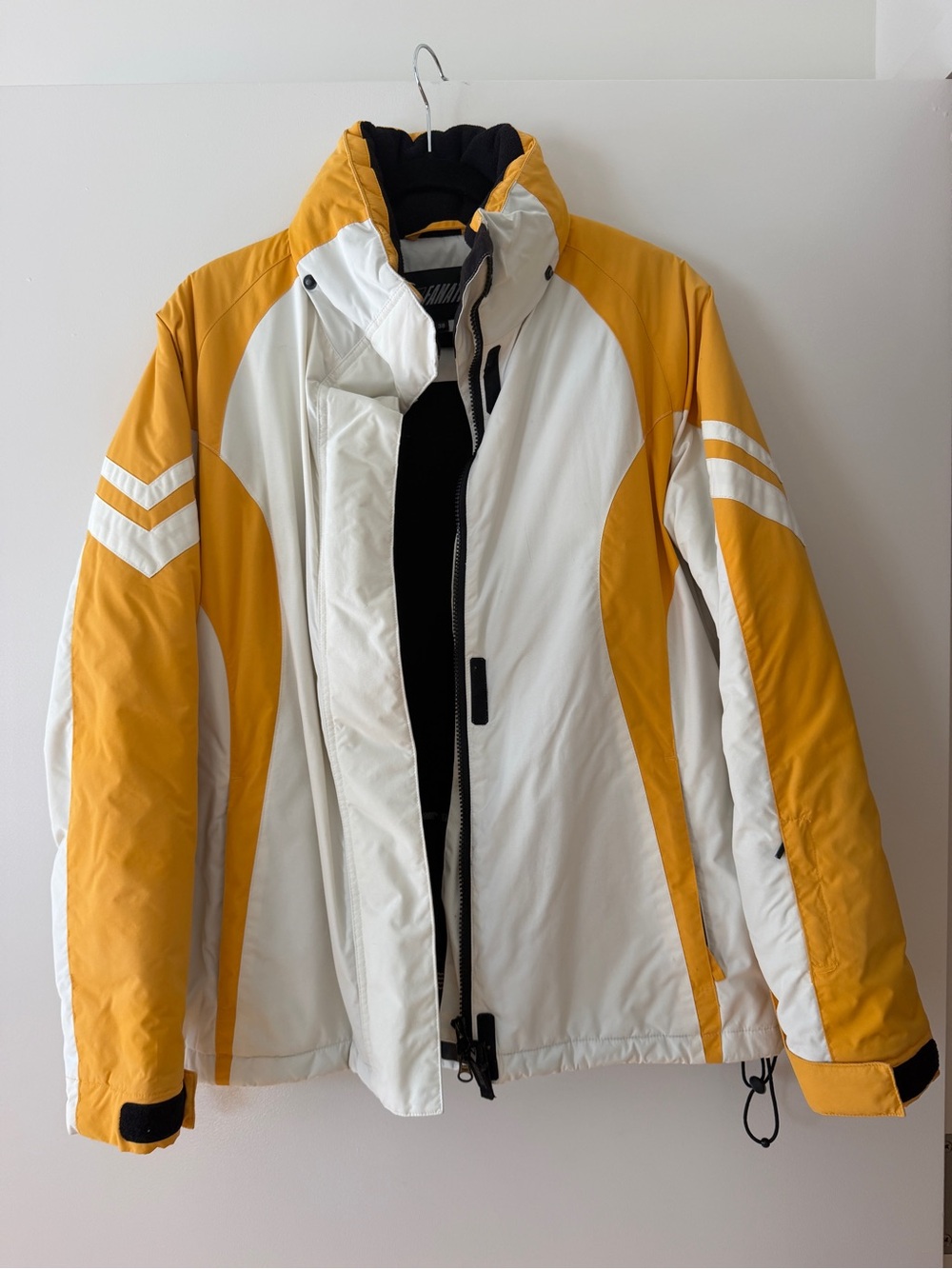 Fanatics Yellow & White Women’s Ski Jacket